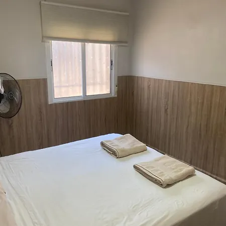 3 Tercera Planta Sin Ascensor No Es Piso Entero! Compartir Bano Y Cocina ! Rum i privatbostad *