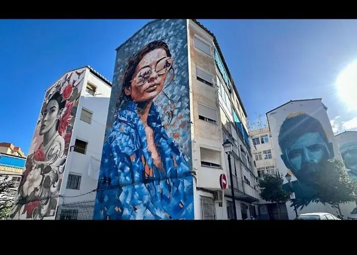 Habitación 3 Tercera Planta Sin Ascensor No és Piso Entero! Compartir Baño Y Cocina ! *